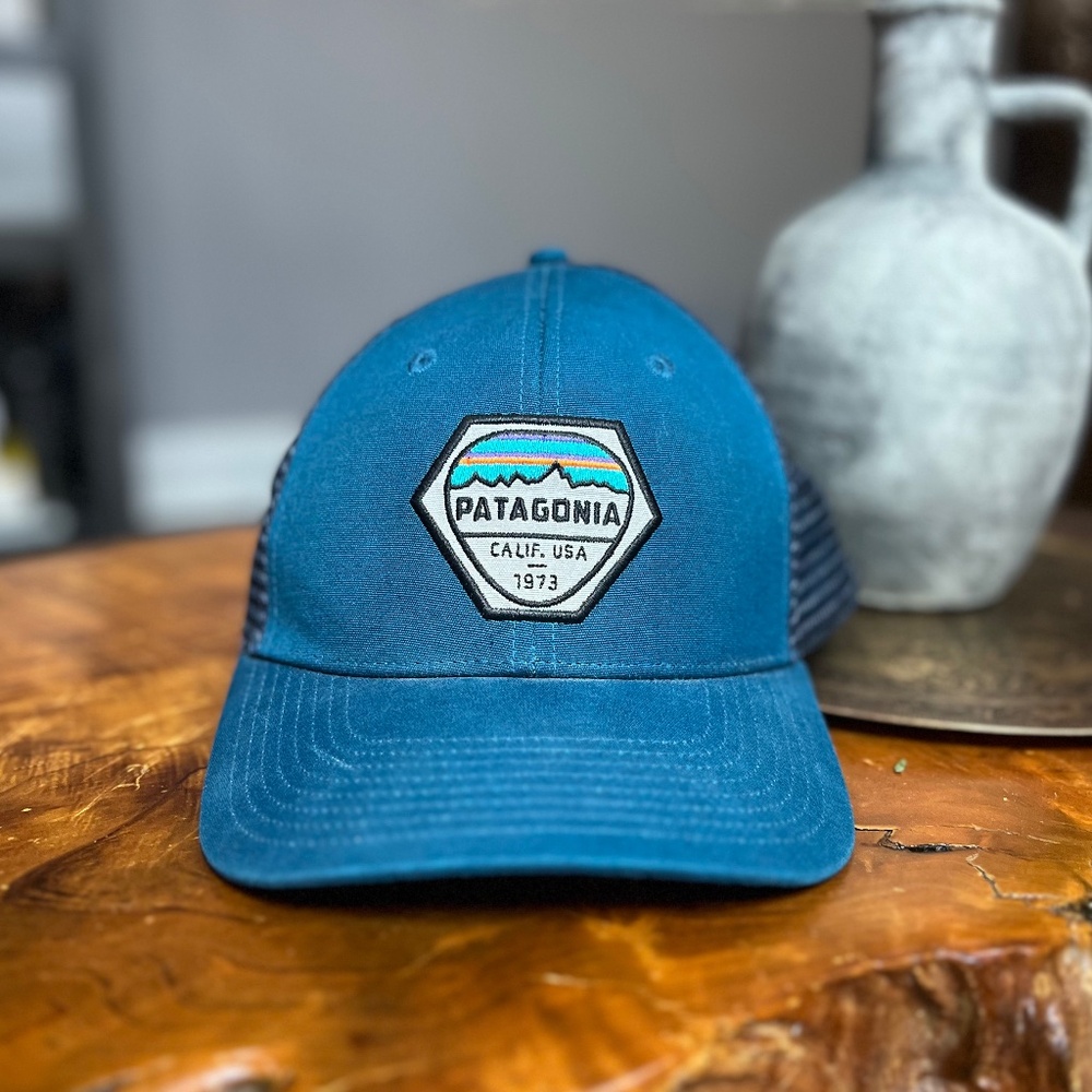 🤍 Patagonia Snapback Blue Trucker Hat